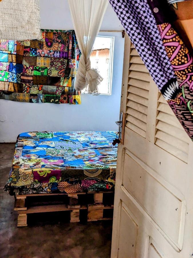 Chambres D'Hotes - Chez Mama Sedjro Porto-Novo Εξωτερικό φωτογραφία