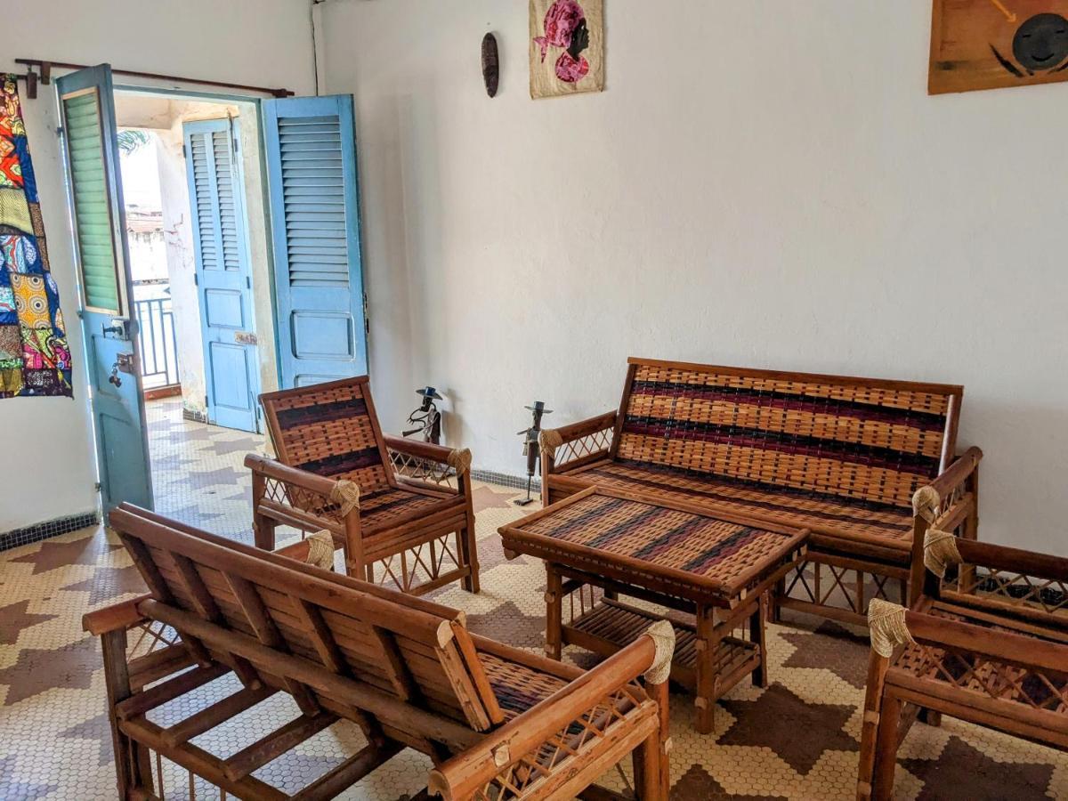 Chambres D'Hotes - Chez Mama Sedjro Porto-Novo Εξωτερικό φωτογραφία